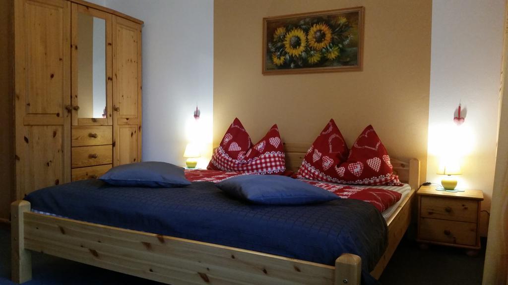 Haus Angelika - Bed & Breakfast - Innsbruck/Igls Ngoại thất bức ảnh